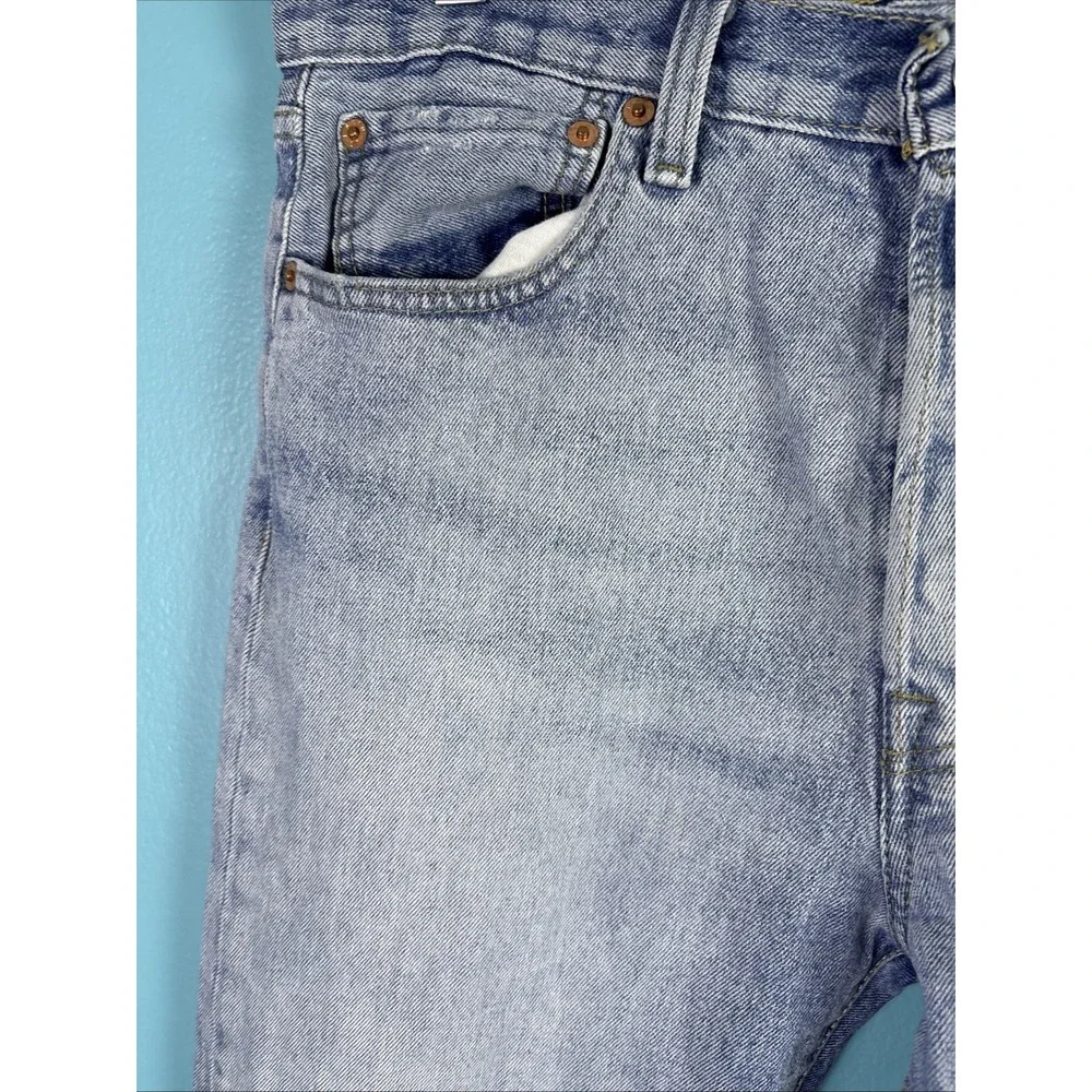 Levi's Men's 501 33x34 Original Straight Fit Jeans Fade Whiskers USA